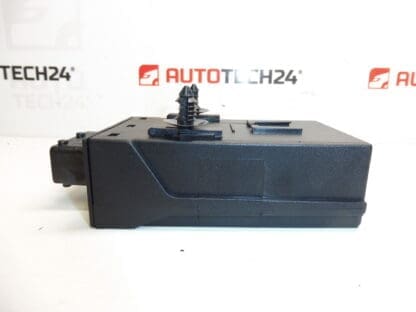 Citroën Peugeot Liukuovet ECU 1400043980 657046