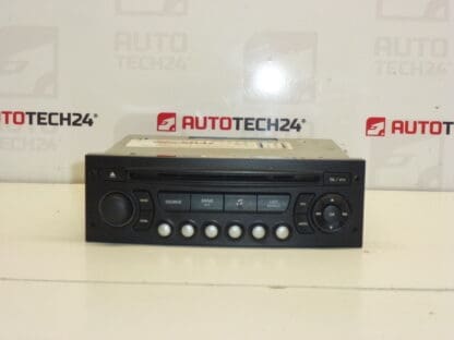 Autoradio CD-levyllä MP3 Citroën Peugeot 9666967777 6579FG