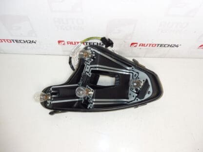 Takaosan vasemman lampun takaosat Peugeot 308 viistoperä 1606959280
