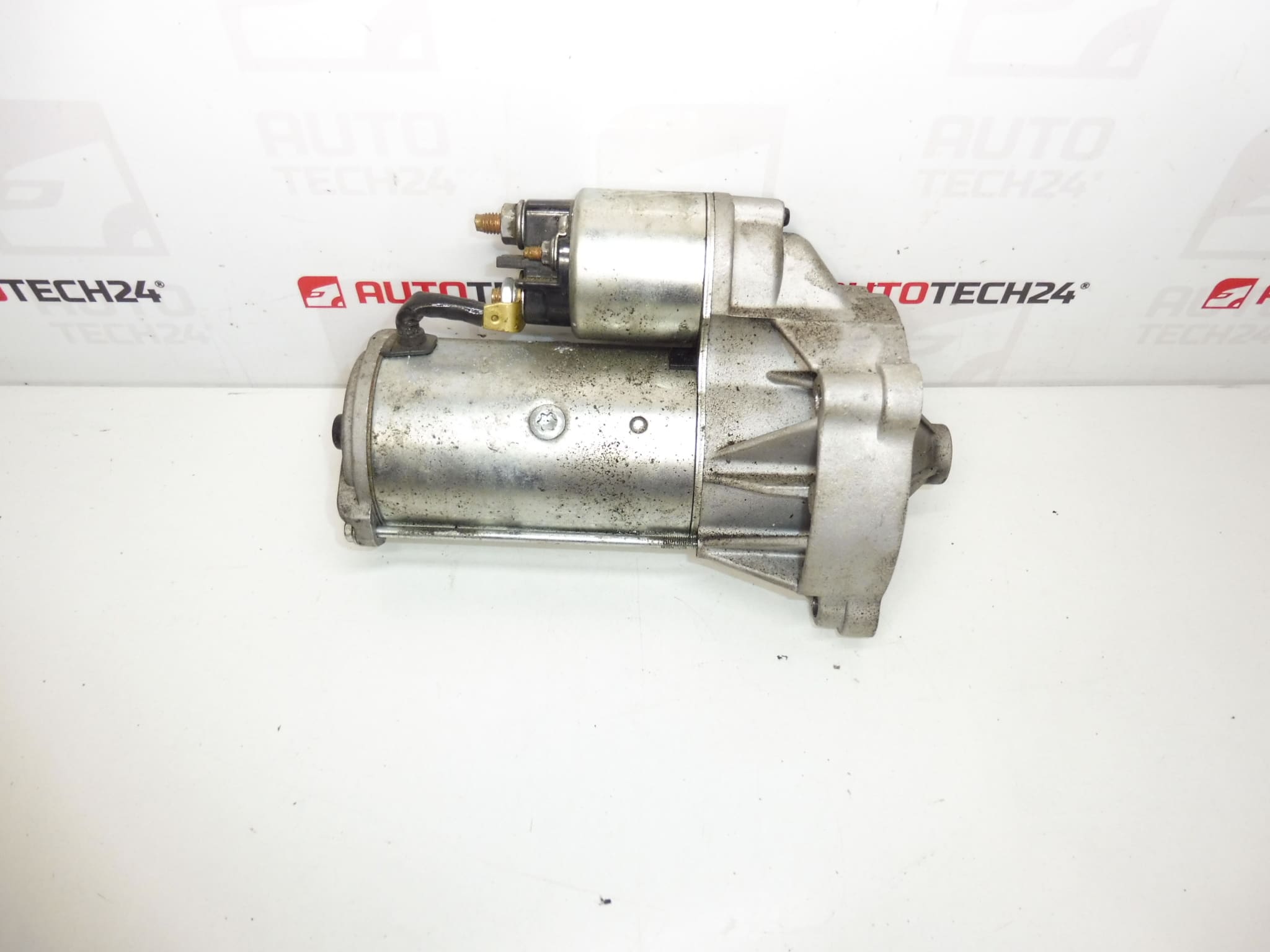 Startti HELLA 8EA 011 610-281 Citroën Peugeot 2.0 2.2 HDI 5802Z5 5802EF