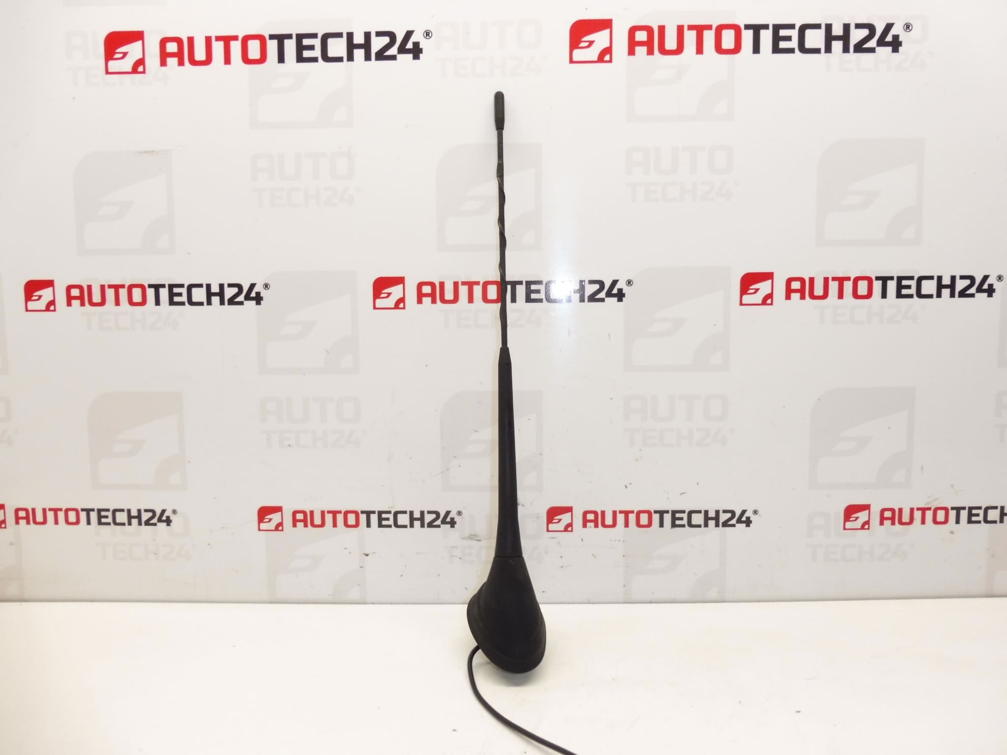 Antenni Citroën Peugeot 9674768680 658724 6587G4 6587G3