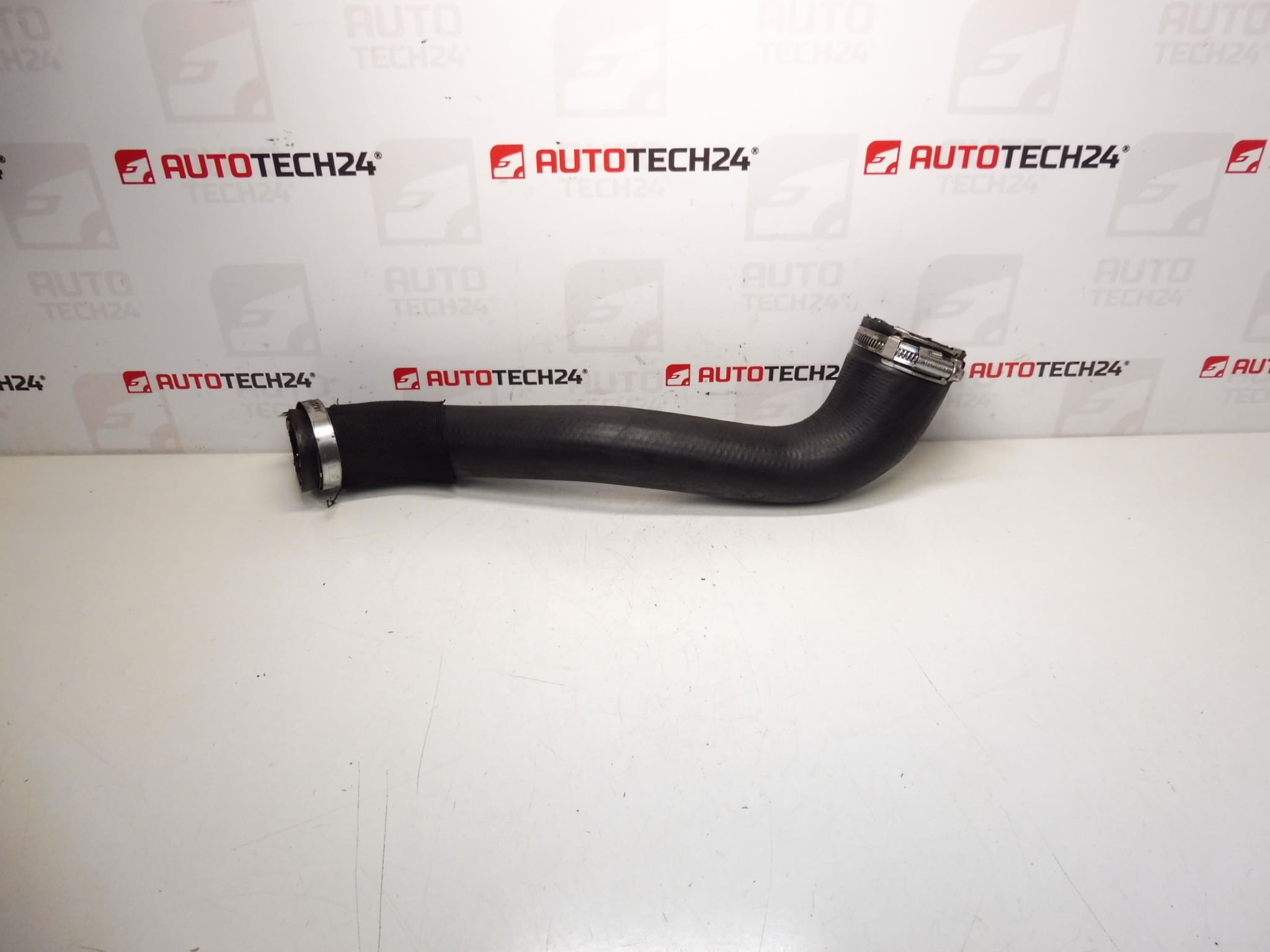 Ilmaliitäntä Citroën Peugeot 2.0 HDI 0382NH