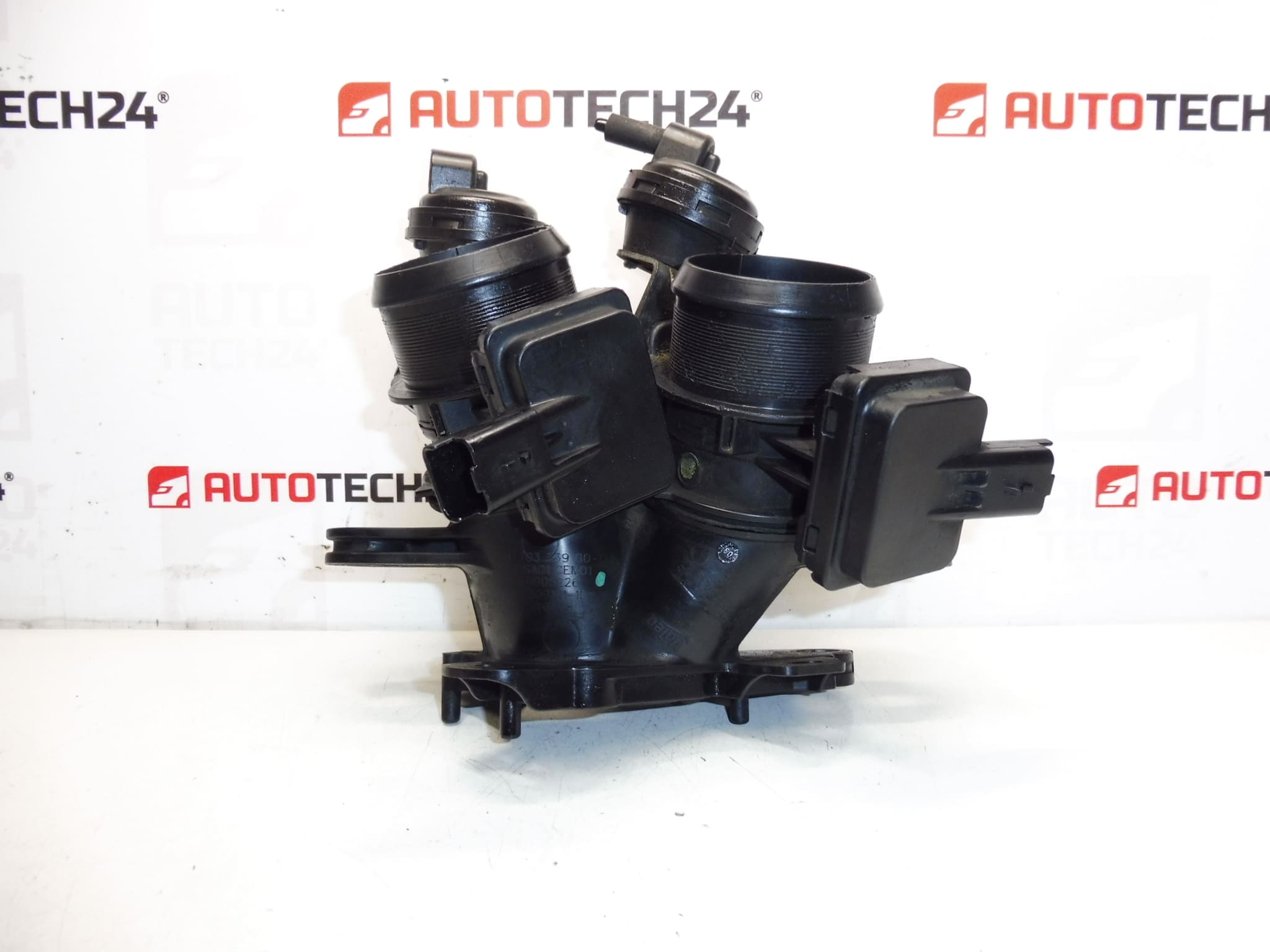 Kaasu 2.0 HDI RH02 Citroen Peugeot 9670373980 0345F4