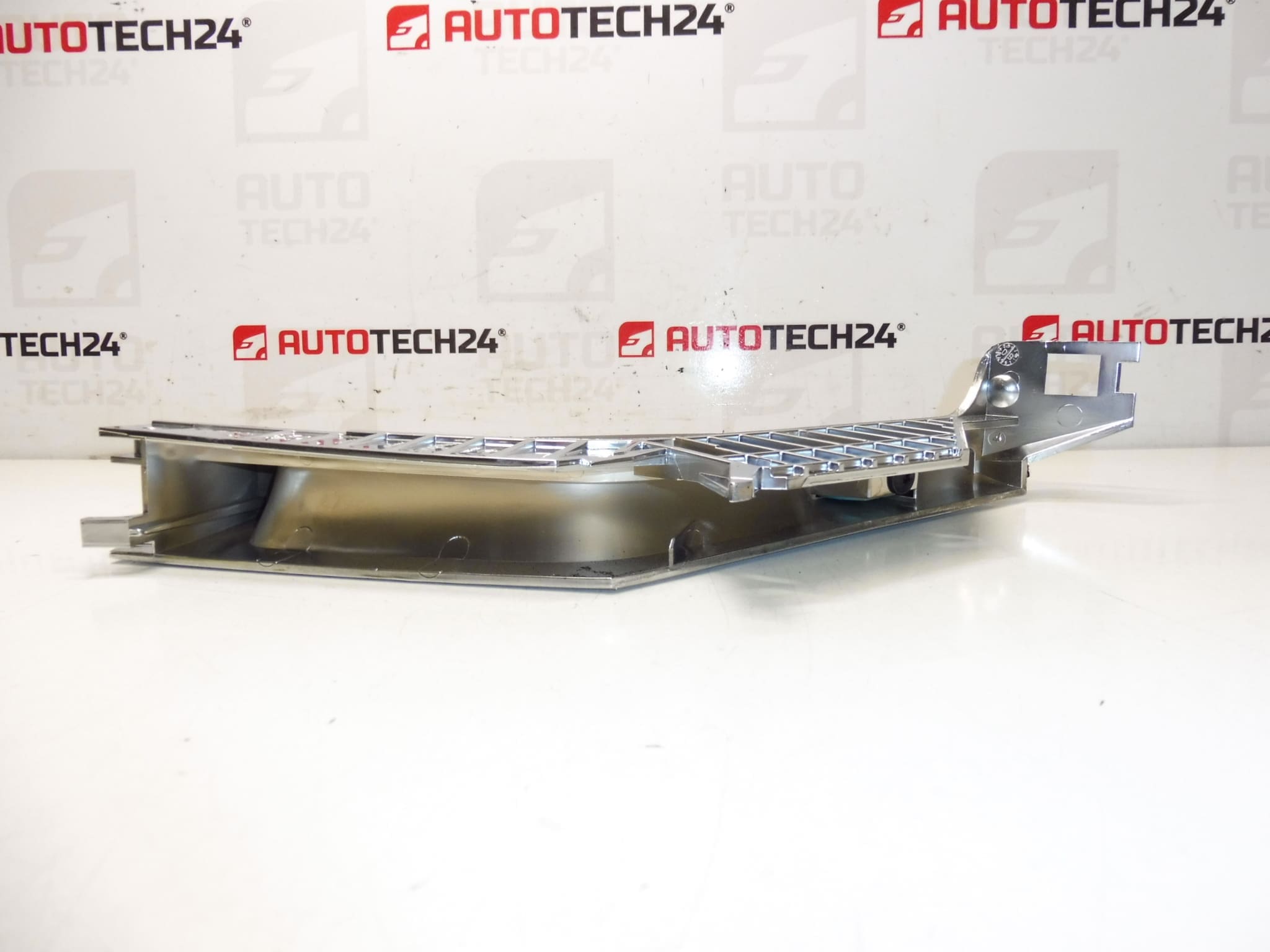 Kojelaudan kahva Peugeot 3008 5008 9685077677 823186 - Image 2