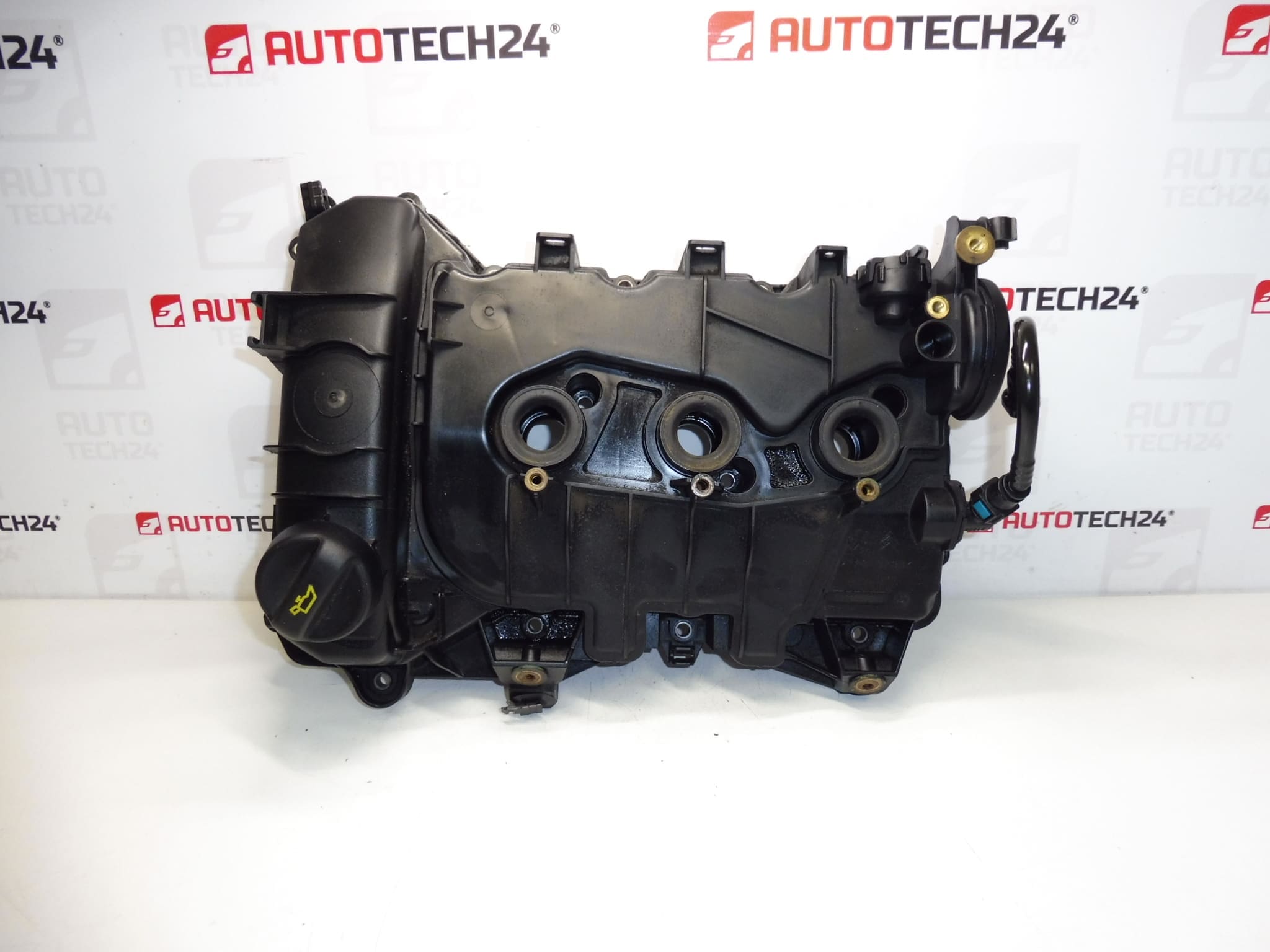 Sylinterikannen kansi 1.2 VTI PureTech 9811067580 9806820880