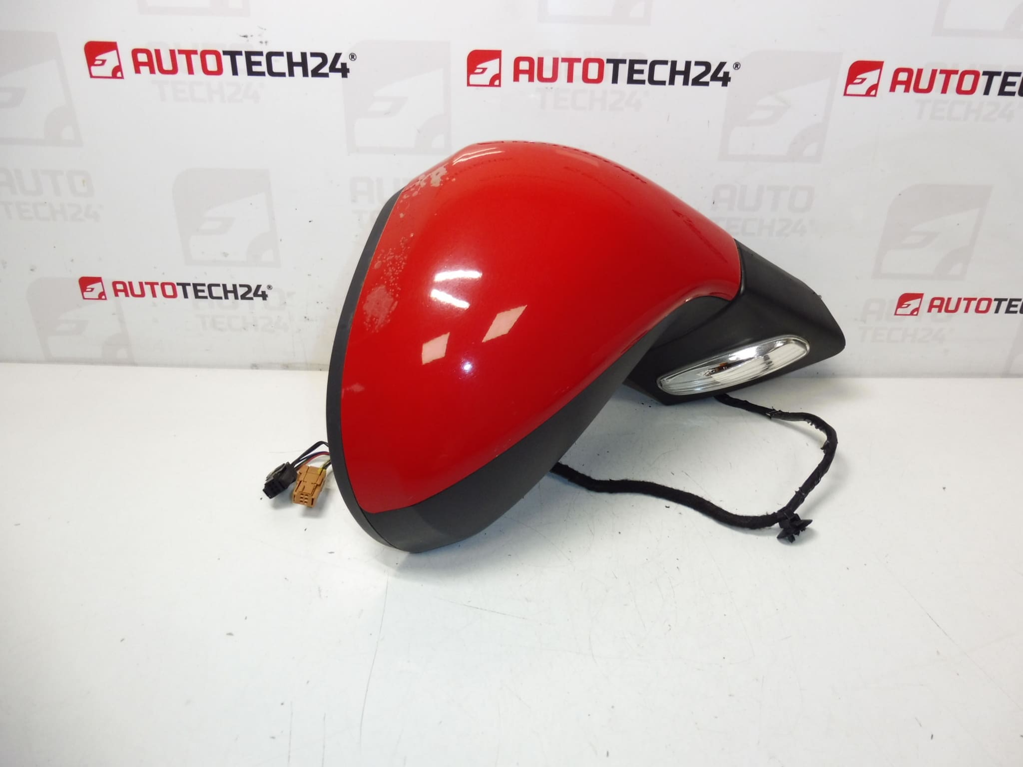 Oikea peili Peugeot 207 KKN 96806501XT 8149ZH